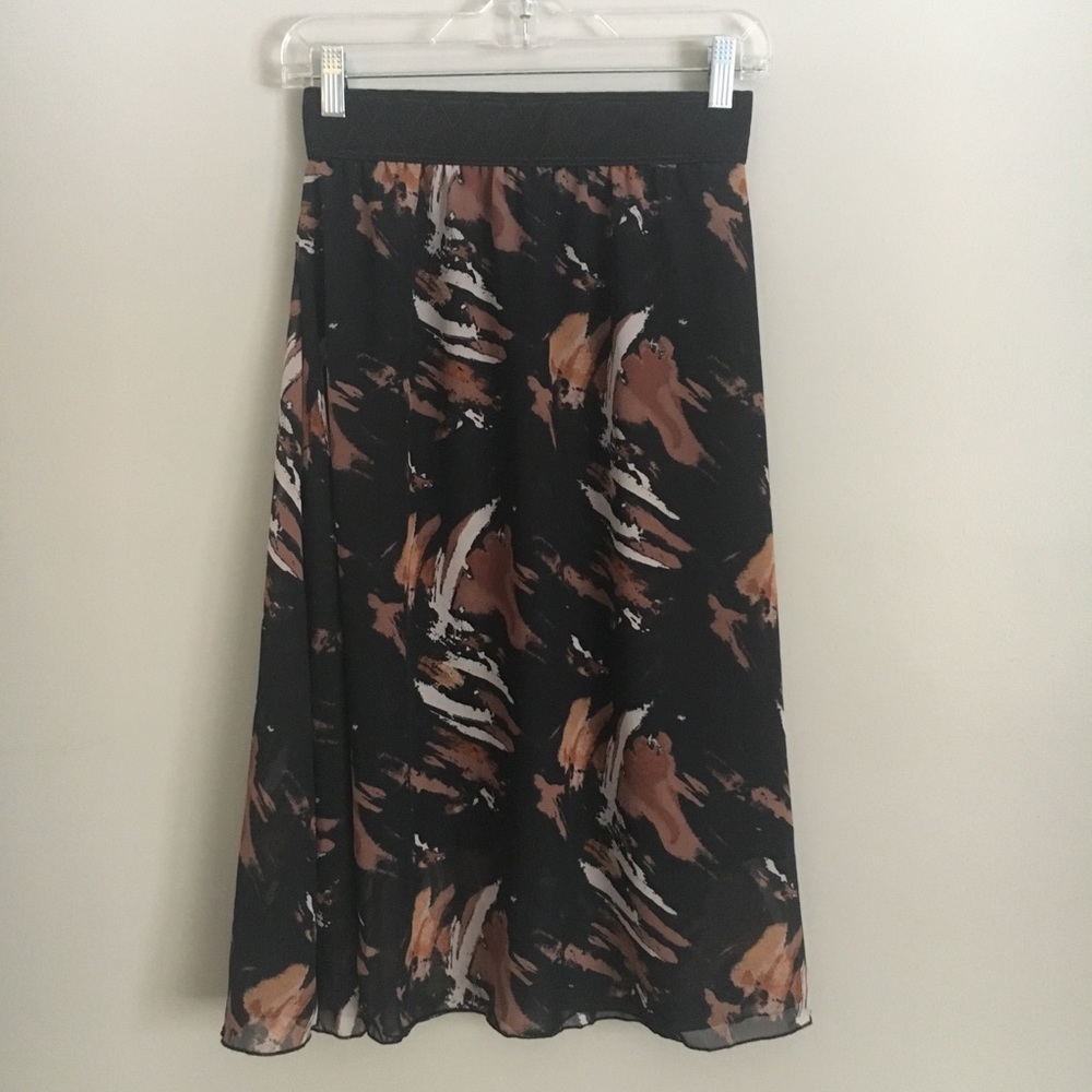 LuLaRoe Lola Skirt - Picture 7 of 7